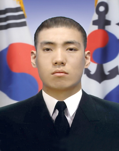 문영욱 중사