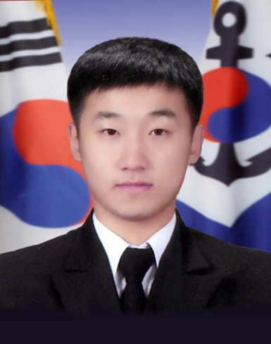 박성균 중사