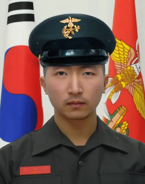 서정우 하사